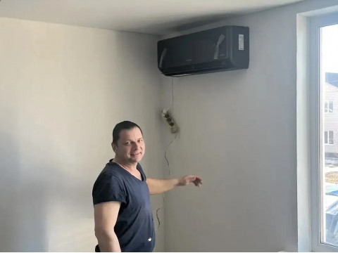 Монтаж инверторной сплит-системы Royal Thermo в п. Лесной